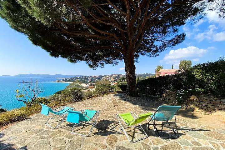 Villa für 8 Personen, mit Balkon und Garten sowie Ausblick an der Côte d'Azur - 2