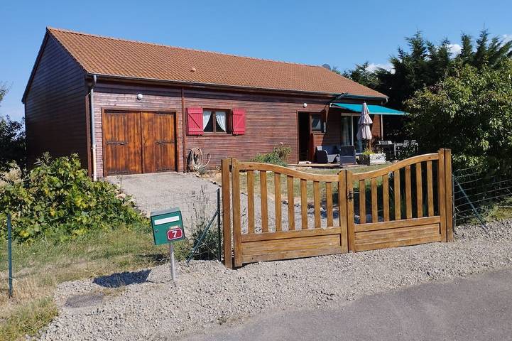 Chalet pour 8 personnes, avec terrasse et jardin