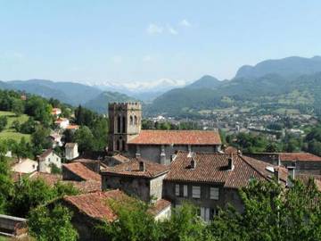 Gîte pour 2 personnes, adapté aux familles à Saint-Lizier