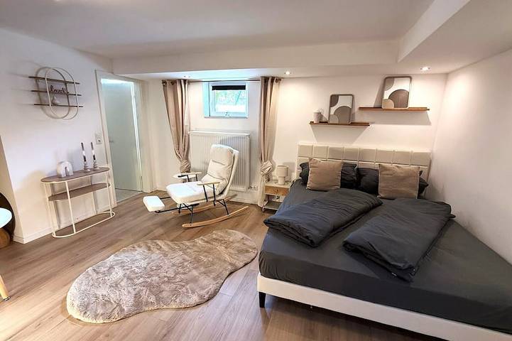 Ganze Wohnung, Allgäu-Nest mit Stellplatz – Naturnah und Urban in Durach, Bayerisch Schwaben