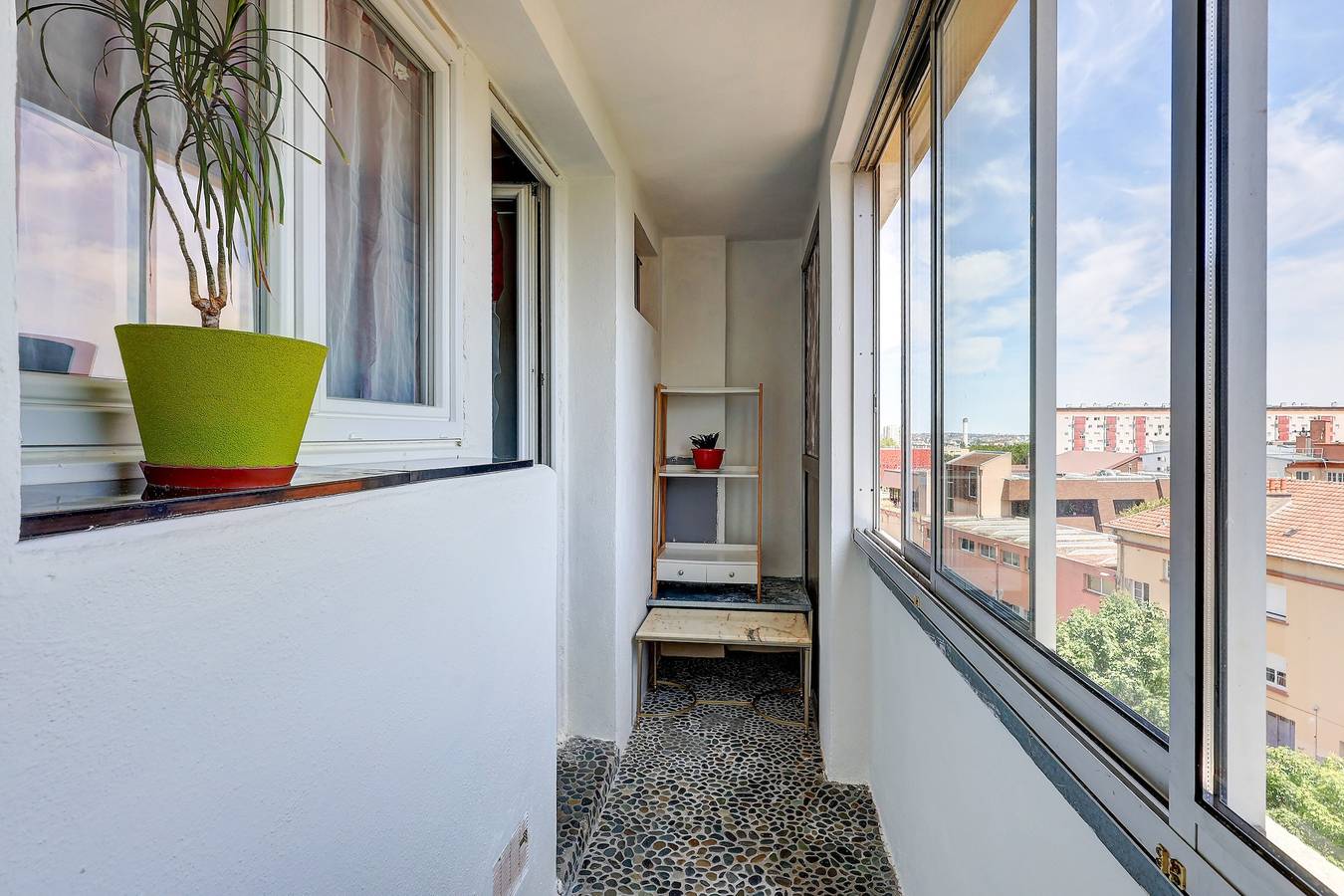 Apartamento entero, La Lune - Appt avec balcon in Chenôve, Región de Dijon