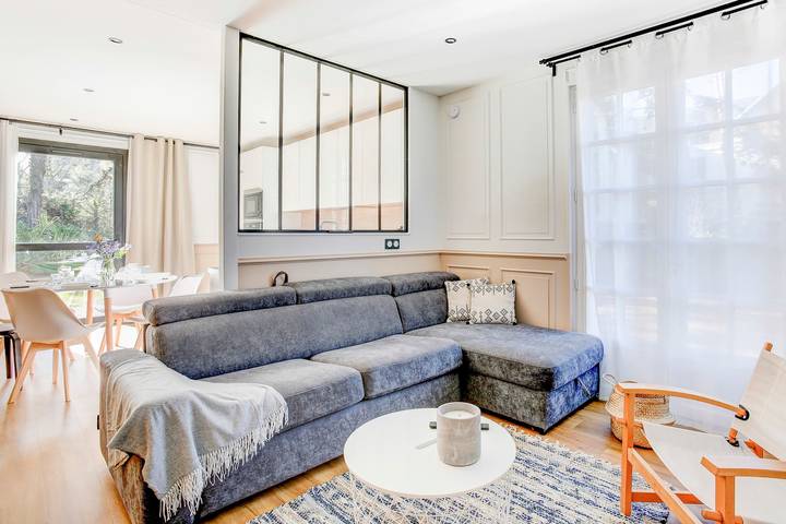 Gîte pour 6 personnes, avec jardin dans Sables d'Or les Pins - 3