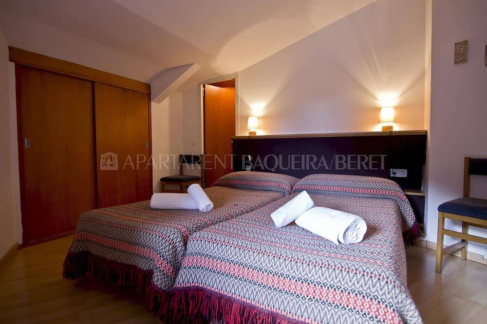 Ganze Wohnung, Esquiros - Edificio Mauberme in Baqueira, Naut Aran