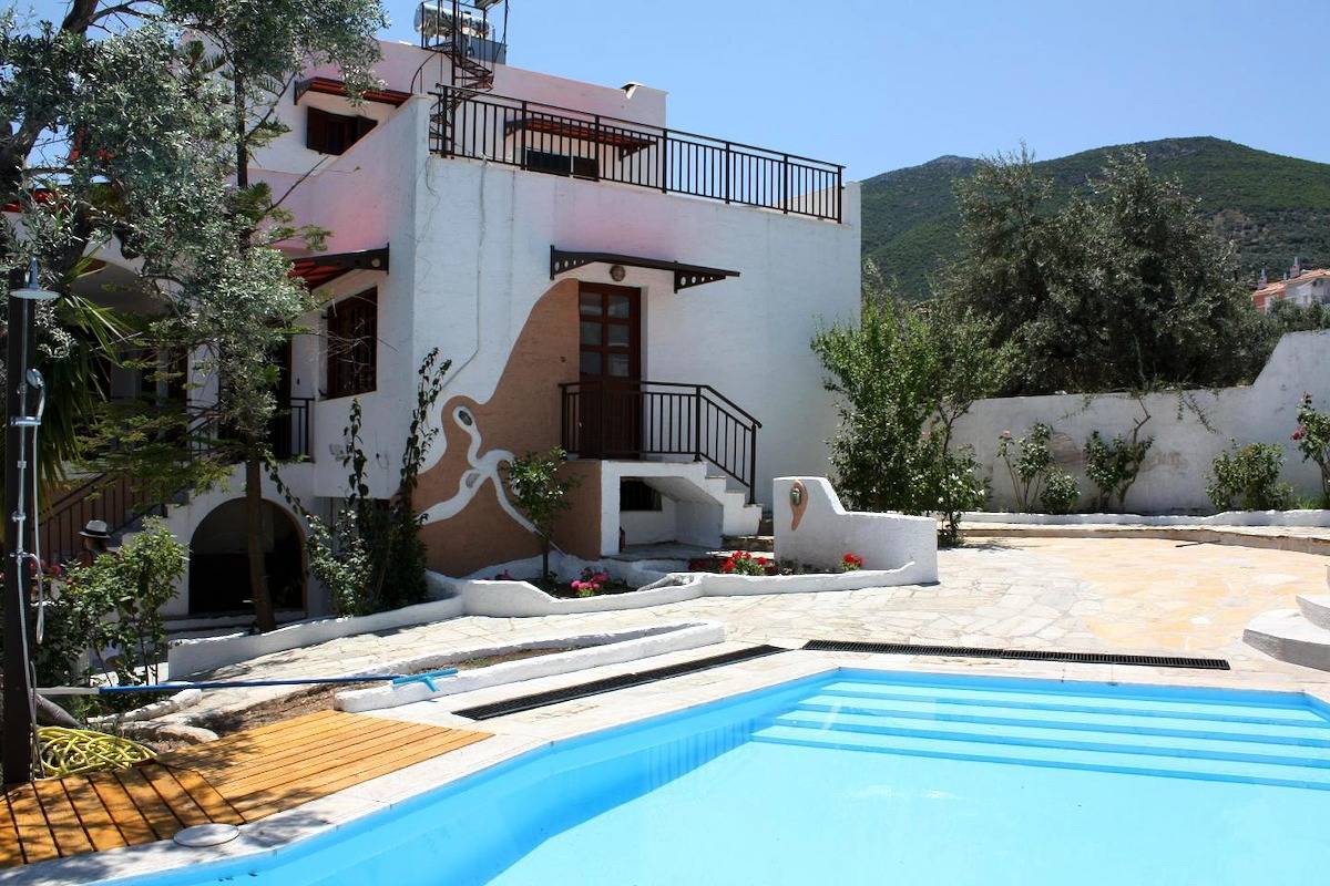 Casa de vacaciones para 8 personas con piscina in Xiropigado, Kynouria