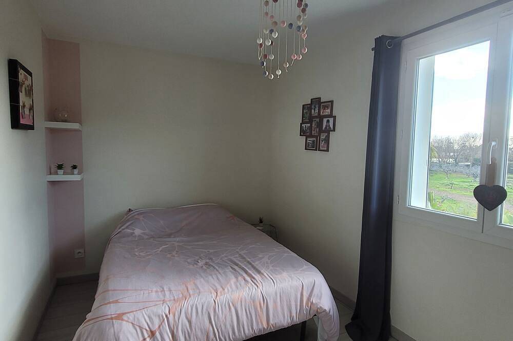 Ideal getaway: villa with swimming pool, calm and absolute comfort in La Farlède, Toulon region