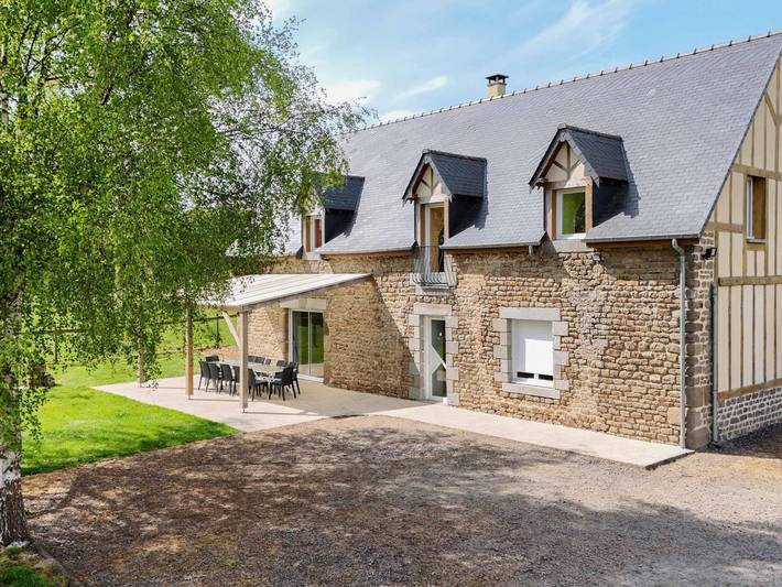 Gîte pour 12 personnes, avec jardin dans Orne - 2