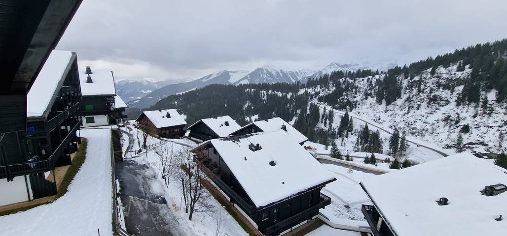 Gîte pour 4 personnes, avec terrasse dans Champoussin - 3