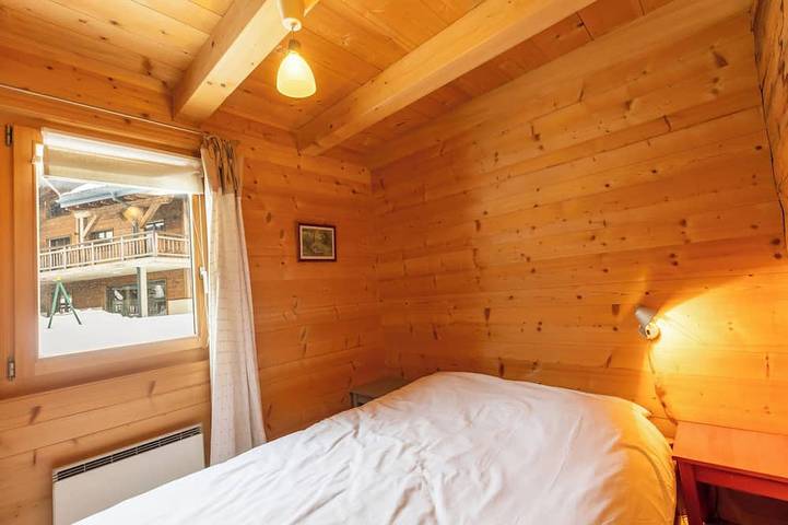 Gîte pour 6 personnes, avec terrasse ainsi que jardin et jacuzzi dans Morgins - 3