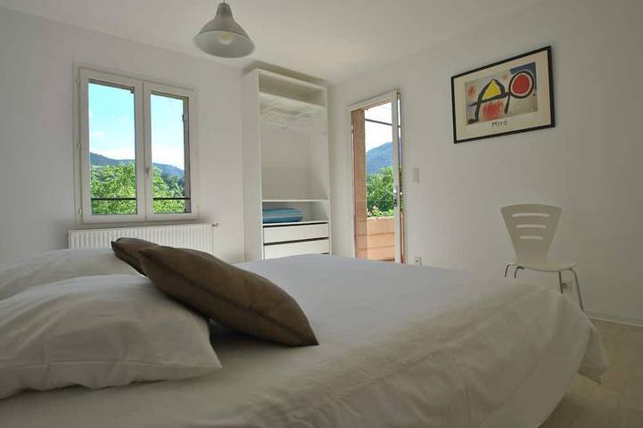 Location de vacances pour 14 personnes, avec jardin à Ispagnac - 2