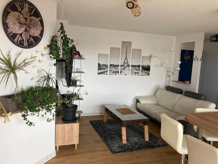 Appartement de vacances pour 4 personnes, avec balcon et piscine à Agen