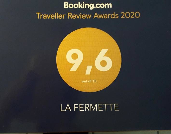 Location de vacances pour 2 personnes, avec Terrasse ainsi que Jardin et Vue à Tréméoc - 2