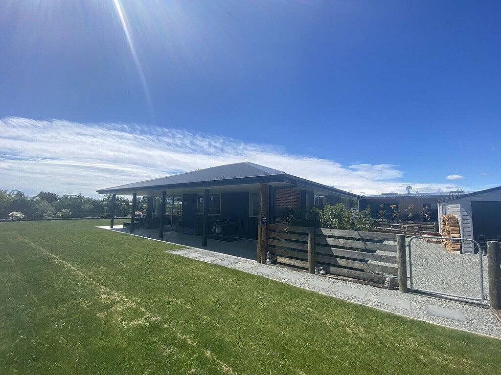 New with a View, Twizel - Free Wifi in Twizel, Mackenzie District