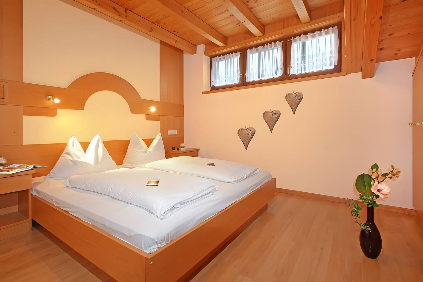 Ganze Wohnung, Apartment 'Obermairhof Abendrot' mit Bergblick, gemeinsamer Terrasse und Wlan in San Giacomo, Ahrntal