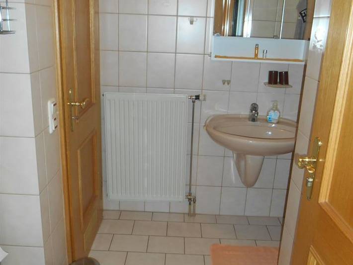 Ganze Ferienwohnung, Haus Bernadette - Ferienwohnung (1-2 Pers.) in Saulgrub, Bayerische Alpen