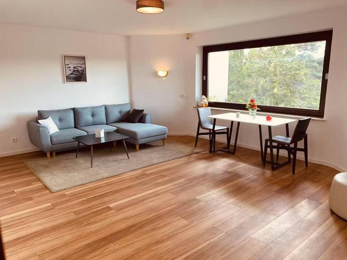 Ferienwohnung für 4 Personen, mit Garten und Balkon sowie Ausblick in Bad Soden am Taunus