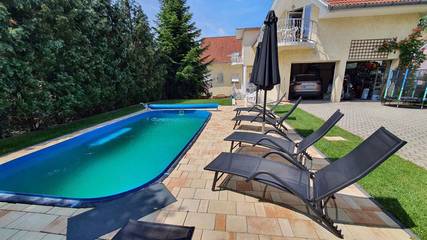Studio für 3 Personen, mit Garten und Balkon in Siofok