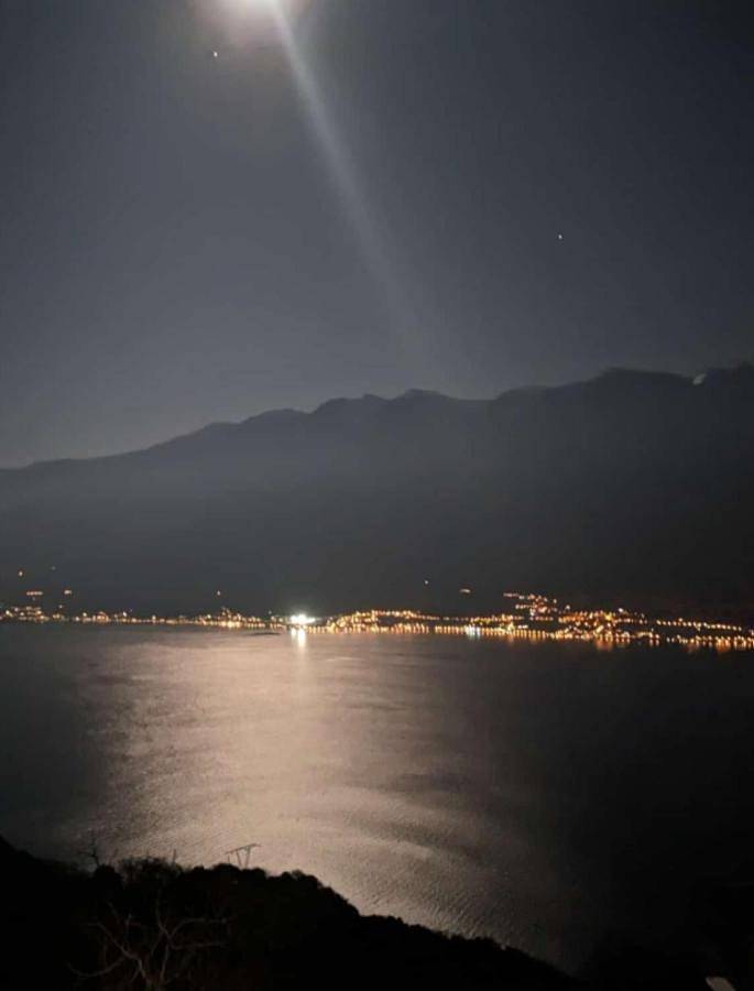 Ferienhaus für 7 Personen, mit Pool und Whirlpool sowie Garten in Tignale - 3