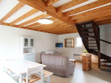 Gîte pour 4 personnes, avec terrasse dans Saint-Martin de Bréhal