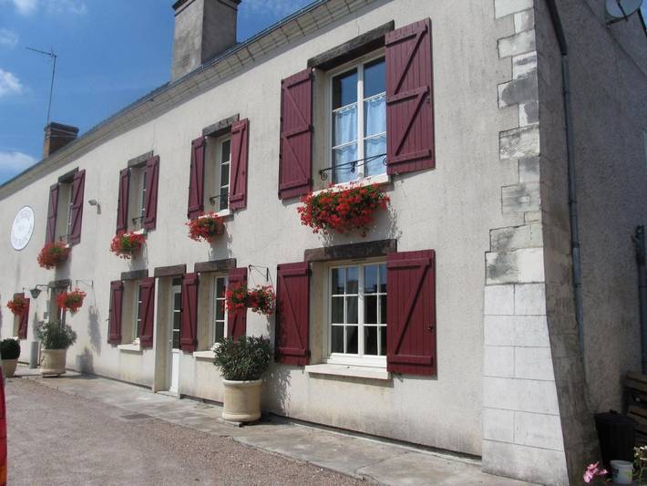 Gîte pour 4 personnes, avec jardin à Veuves - 3