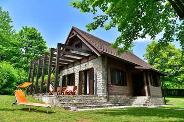 Cottage pour 5 personnes, avec jardin et vue dans Plitvička Jezera