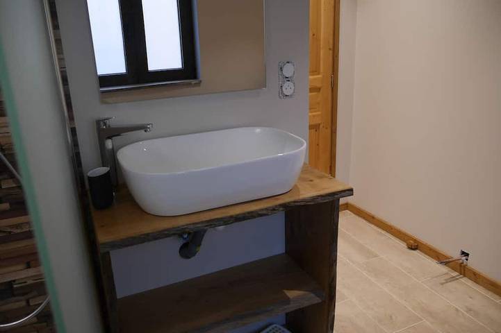 Chalet pour 8 personnes, avec balcon dans Super Besse - 4