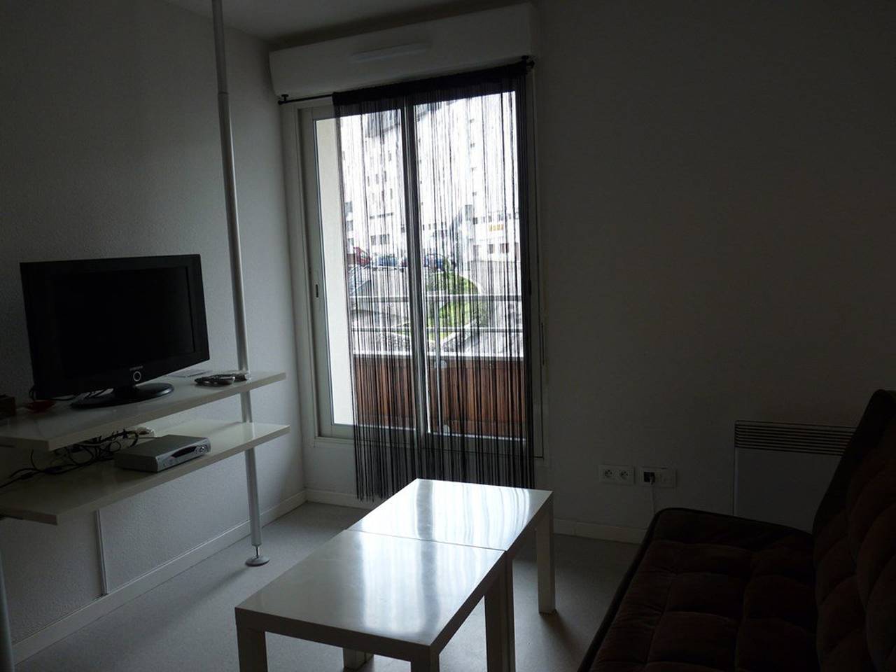 Studio entier, Studio au pied des pistes, 4 pers., kitchenette, casier à skis, parkings gratuits in La Pierre Saint-Martin, Arette