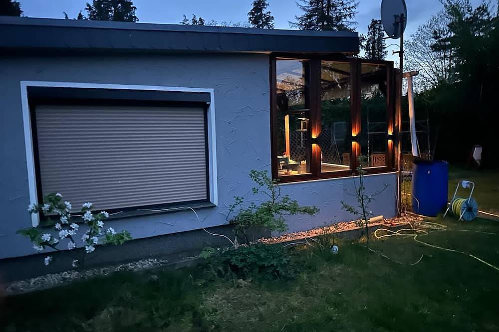 Bungalow am Jersleber See bei Magdeburg in Barleben, Magdeburger Börde