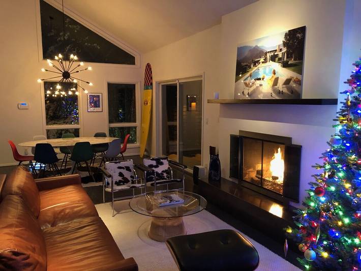 Holiday home for 4 people, with hot tub and terrace as well as garden in The Hamptons