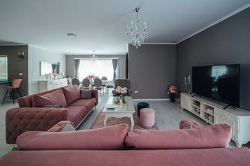 Villa for 8 People in Split-Dalmatia, Dalmatia, Photo 3