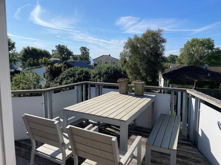 Ferienwohnung für 5 Personen, mit Seeblick und Balkon, kinderfreundlich in Neustadt in Holstein - 2