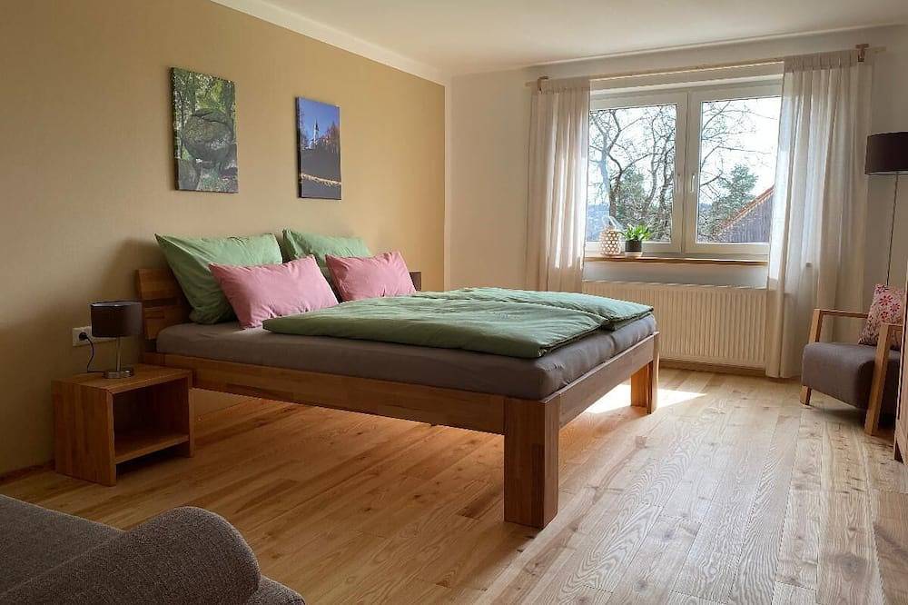 Ganze Wohnung, Gemütliche Ferienwohnung im Erdgeschoss mit 2 Schlafzimmer in Pösing, Ostbayern