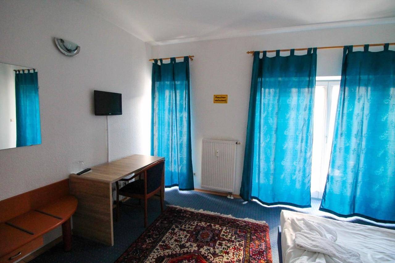 Two-Bedroom Apartment in Linden-Limmer, Hanovre