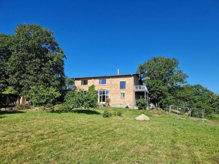 Ferienhaus für 20 Personen, mit Terrasse und Garten