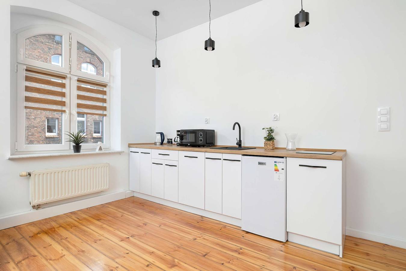 Ganze Wohnung, Comfortable Apartment with a Workspace  Pet-Friendly in Kattowitz, Schlesien