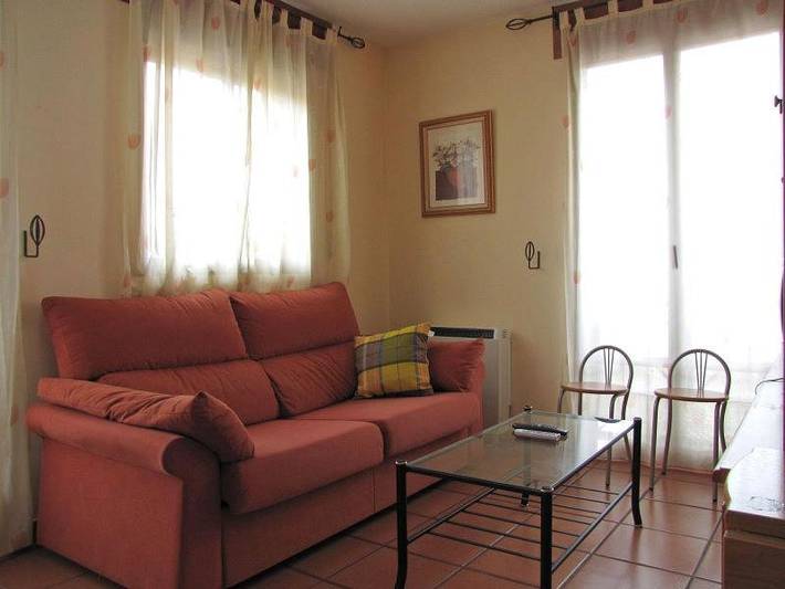 Apartamento de vacaciones para 4 personas, con balcón en Tierras del Burgo - 3