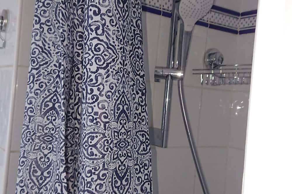 Appartement entier, Tranquille en Ville in Margny-lès-Compiègne, Oise