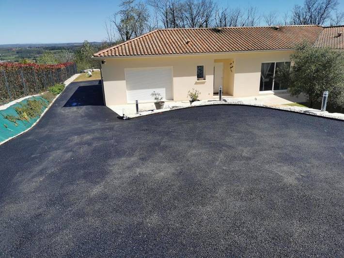 Chambre d’hôte pour 2 personnes, avec piscine ainsi que vue et jardin en Dordogne - 2