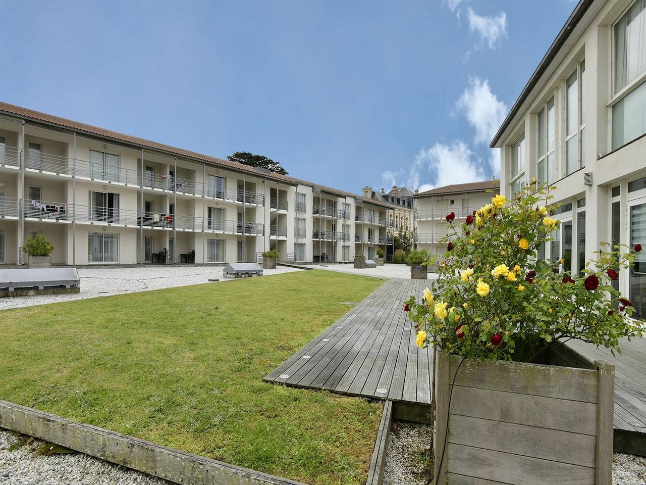 Apartamento entero, Alojamiento costero en La Rochelle para 4 personas in Lagord, Región de La Rochelle