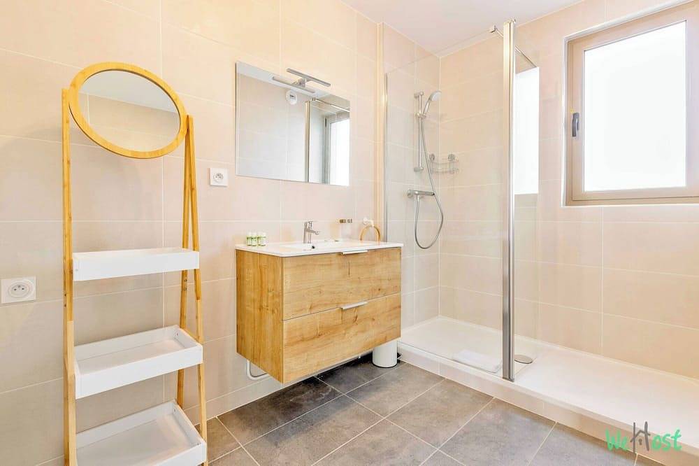 Ganze Wohnung, Modernes Apt. mit Balkon-6P-In der Nähe von Disney/Paris in Champigny-sur-Marne, Val-de-Marne