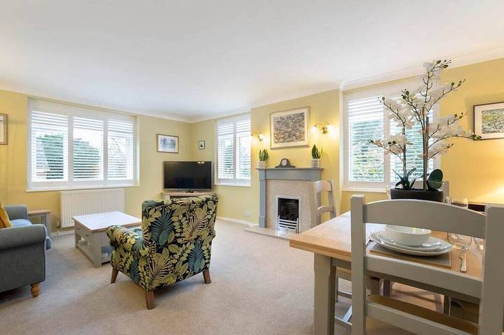 Apartment for 2 people, with garden in Cheltenham