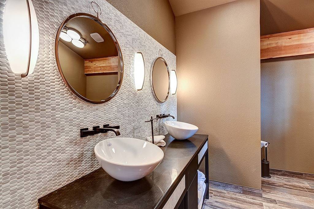 Vacation Home for 10 Guests in Breckenridge, Summit County