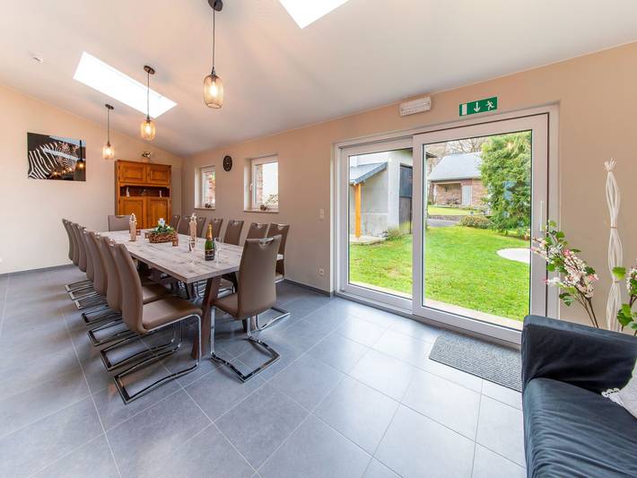 Location de vacances pour 15 personnes, avec jardin et terrasse à Waimes - 3