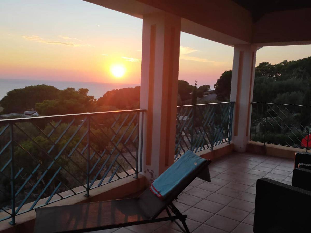 Appartement entier, Two-Bedroom Apartment in Corbara, Région de Calvi