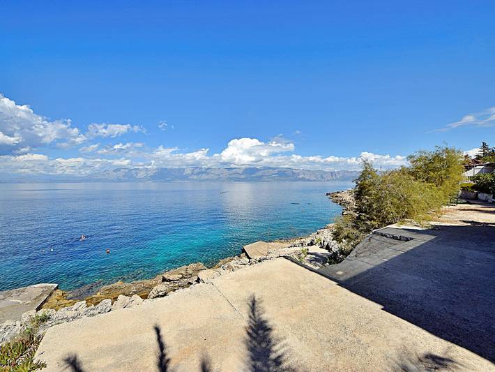 Ferienhaus für 7 Personen, mit Terrasse und Garten in Split-Dalmatien - 4