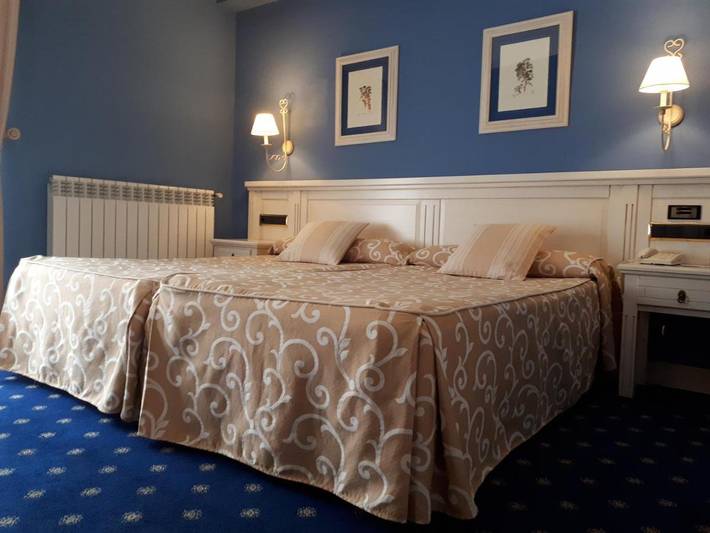 Hotel para 2 personas, con jacuzzi - 1