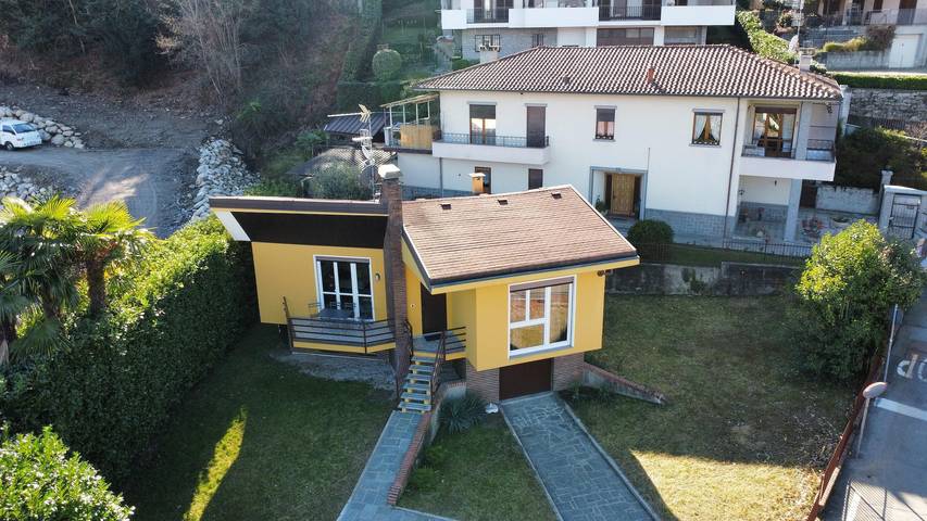 Villa per 4 persone, con Balcone e Giardino nonché Vista lago a Comune di Baveno