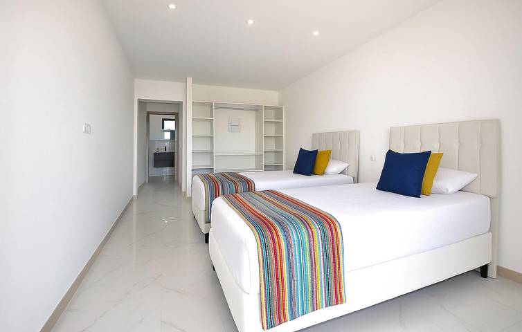 Appartement moderne avec piscine, parking et Wi-Fi - à 300 m du centre de Portel-des-Corbières in Portel-des-Corbières, Côte méditerranéenne (France)