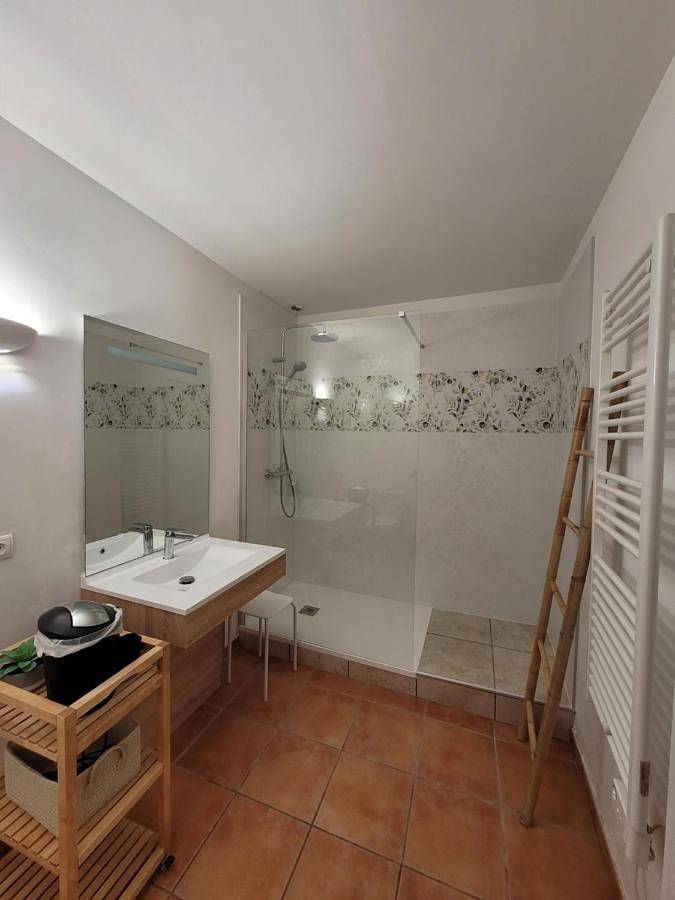 Gîte pour 2 personnes, avec jardin et terrasse à Cheillé - 2