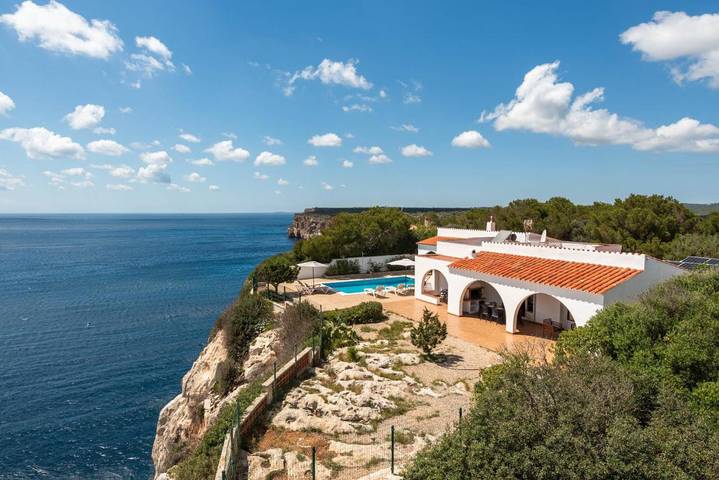 Villa für 6 Personen, mit Terrasse und Pool sowie Garten - 1