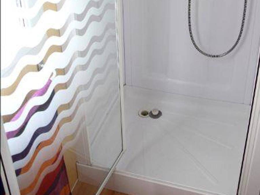 Camping Les Alouettes - Mobilhome 5 personas - Casa móvil económica (2 dormitorios) que llega el miércoles in La Chaize-Giraud, Valle del Loira